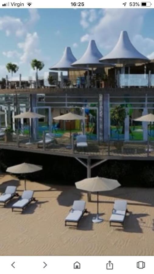 Calypso Hot Tub Breaks Tattershall Lakes Pet Friendly Ngoại thất bức ảnh