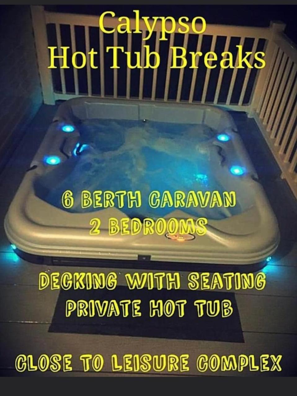 Calypso Hot Tub Breaks Tattershall Lakes Pet Friendly Ngoại thất bức ảnh